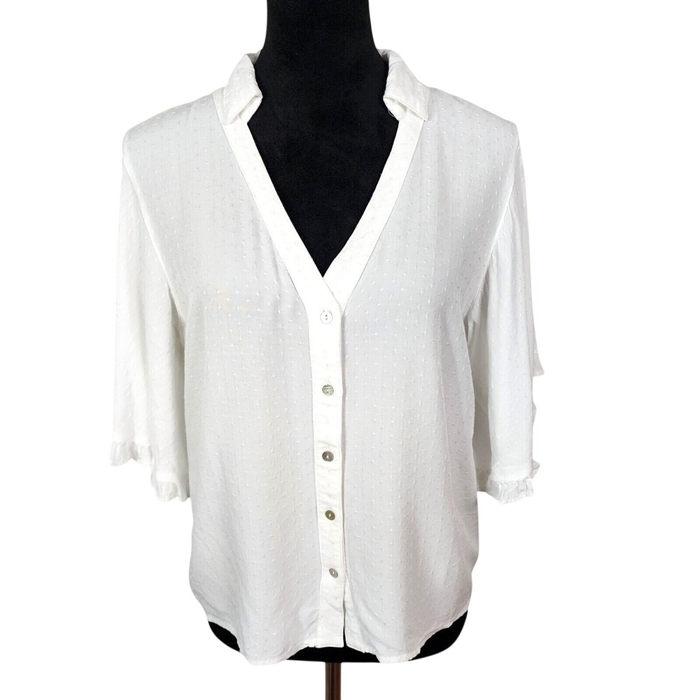 MUSTARD SEED Size Small Soft Girl Delicate White Swiss Dot Flutter Sleeve Blouse